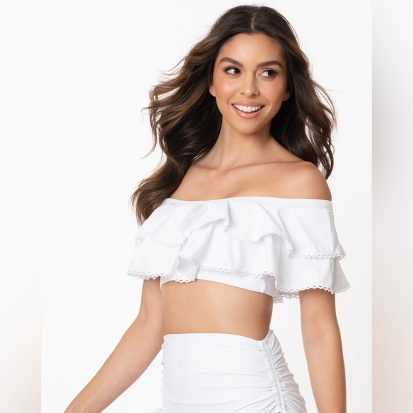 Unique Vintage Plus Size White Off Shoulder Myrtle Swim Top - Picture 2 of 8